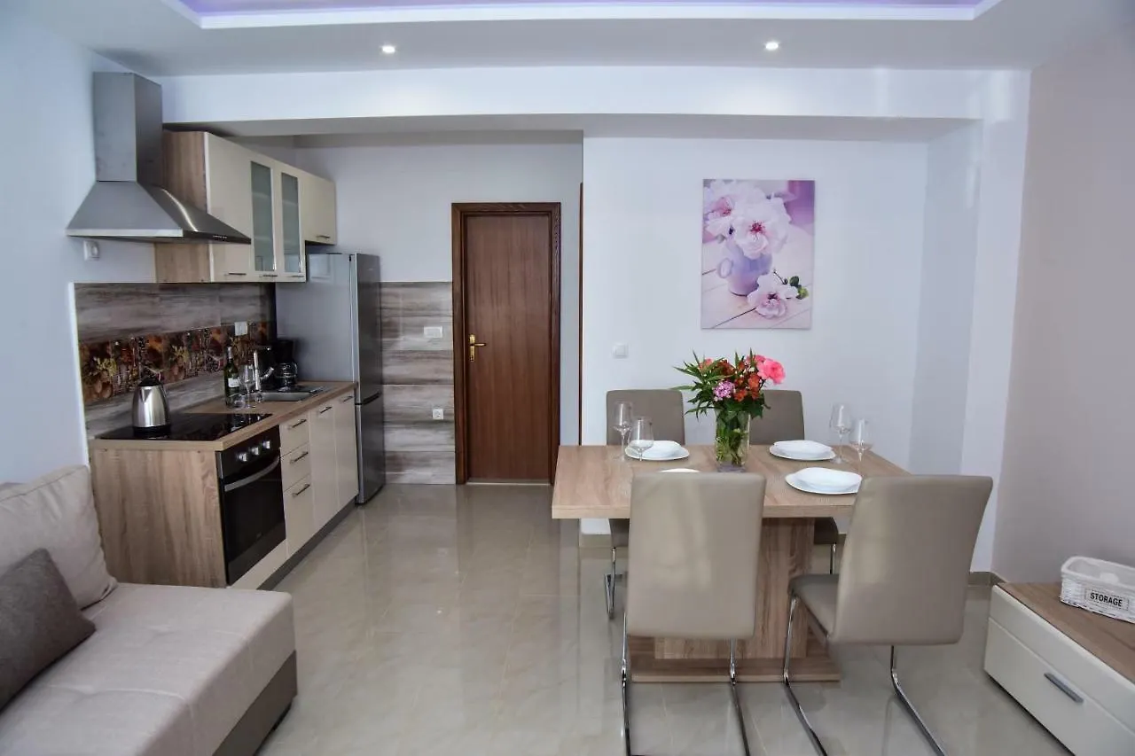 Villa Rubesco Sikovo 0*,